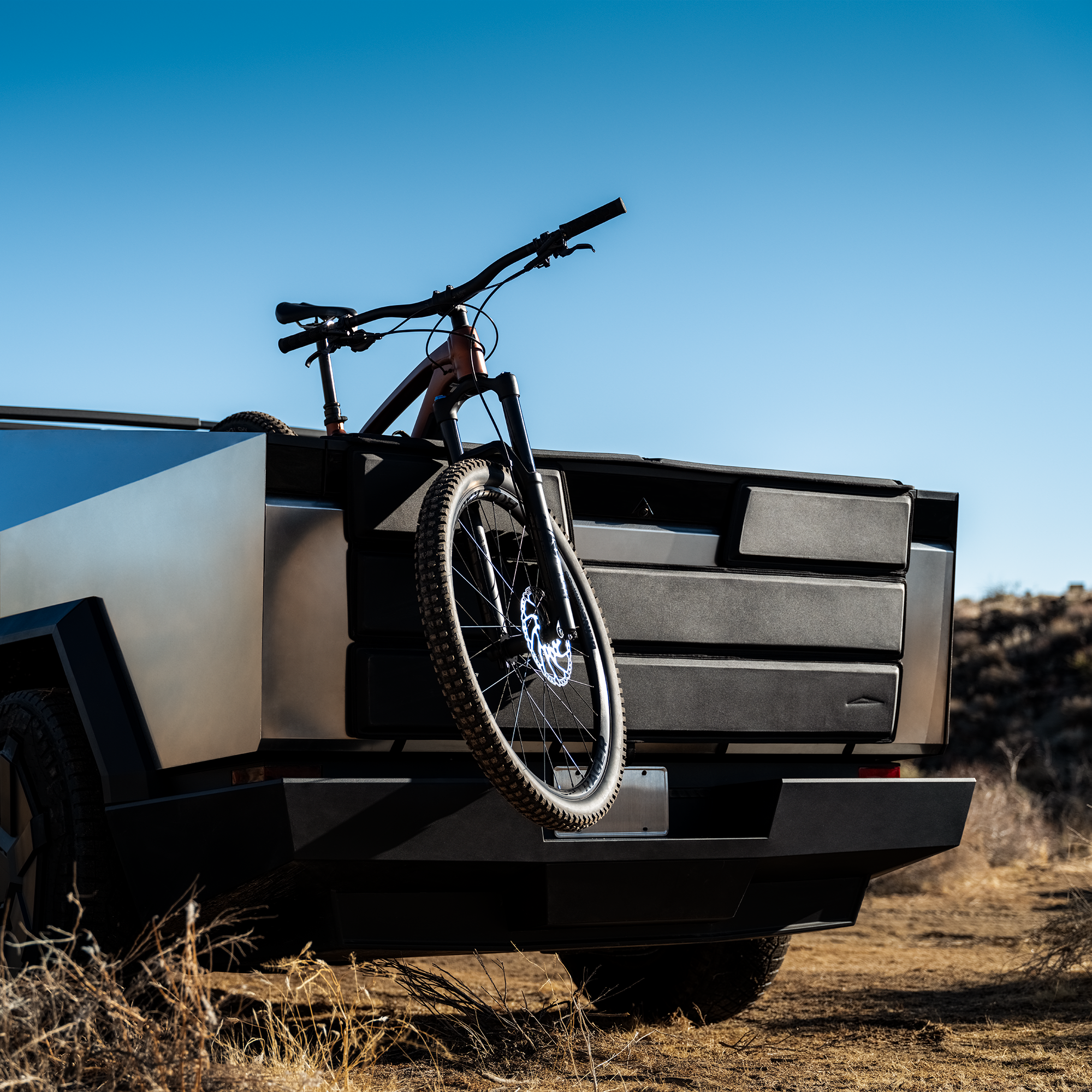 Bouclier de hayon Cybertruck