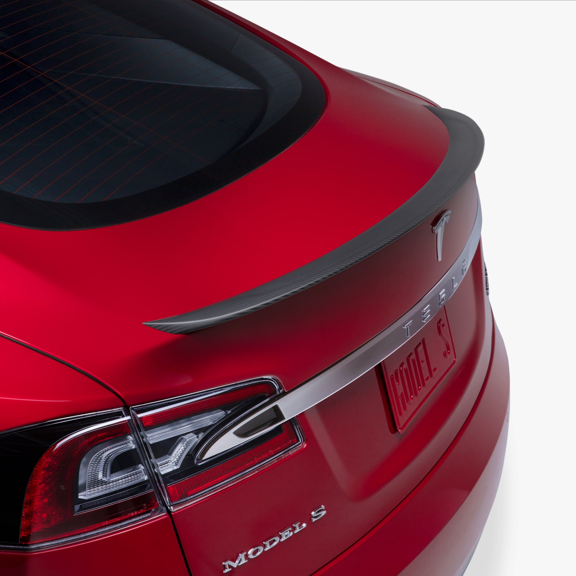 2012-2020 | Model S 碳纖維尾翼