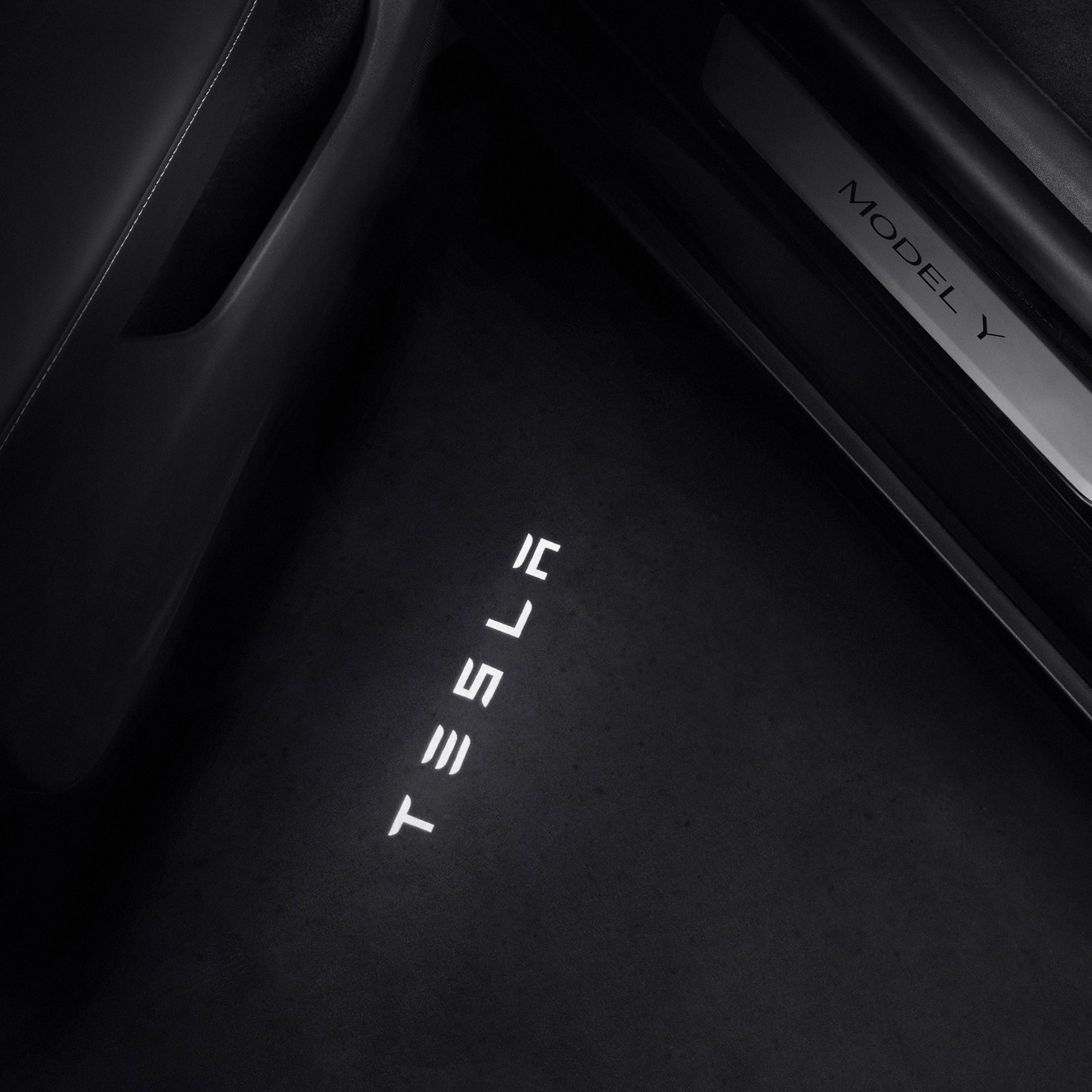 Lumini de proiecție pentru Model Y