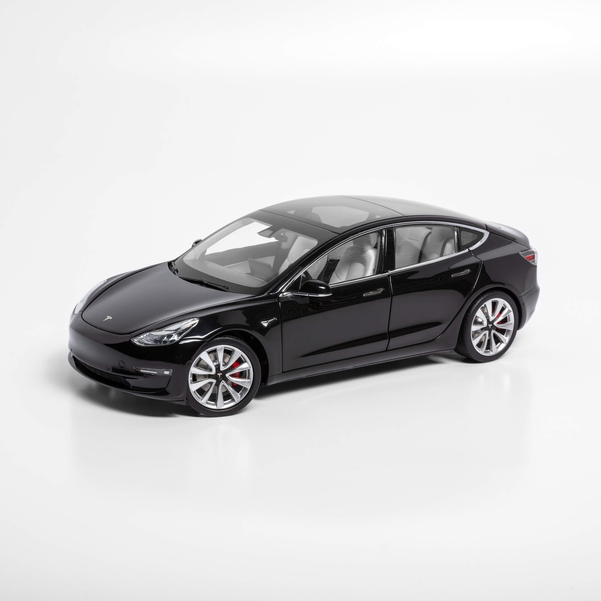 tesla plastic model kit