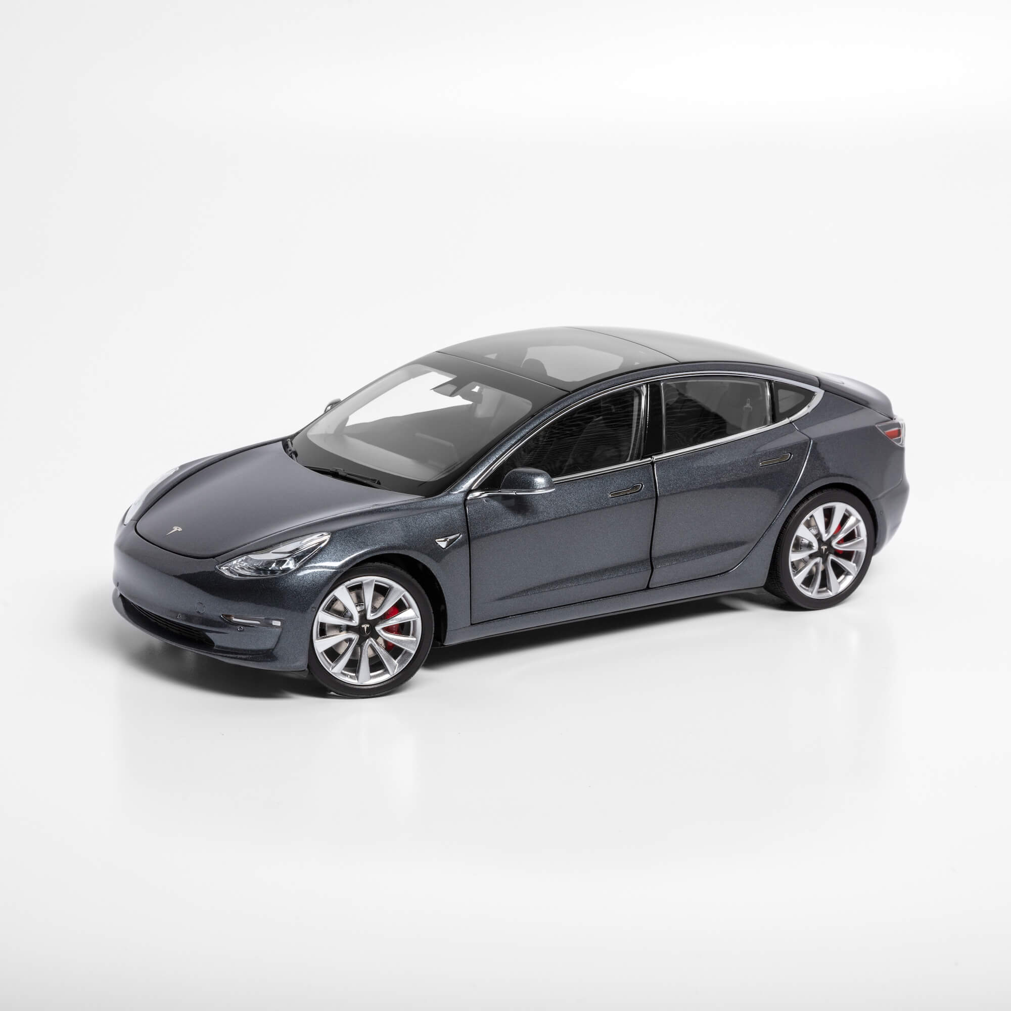 Diecast 1:18 Scale Model 3